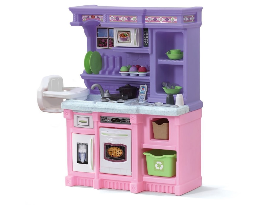 7 year old kitchen set